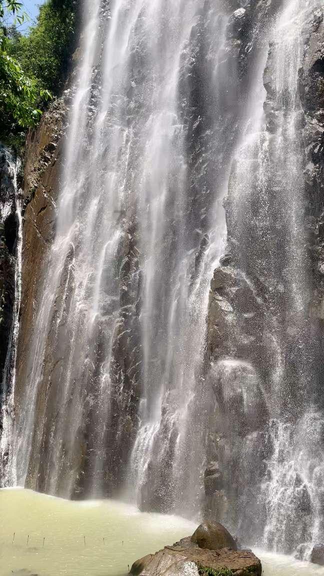 逃出安逸小乡村
